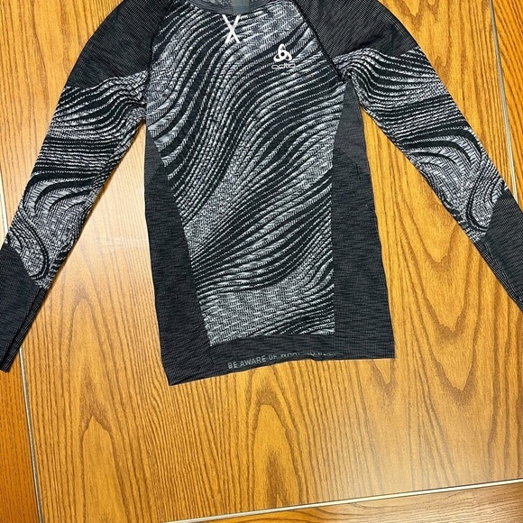ODLO Blackcomb Eco Crew Neck Long-Sleeve Top Women’s Small Running - Picture 3 of 5